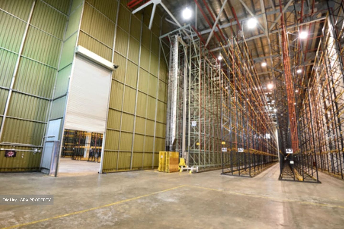 Changi Logistics Centre (D17), Warehouse #535834881